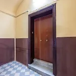 Via Milano Station * Neapol