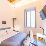 Via Milano Station Apartmán Neapol